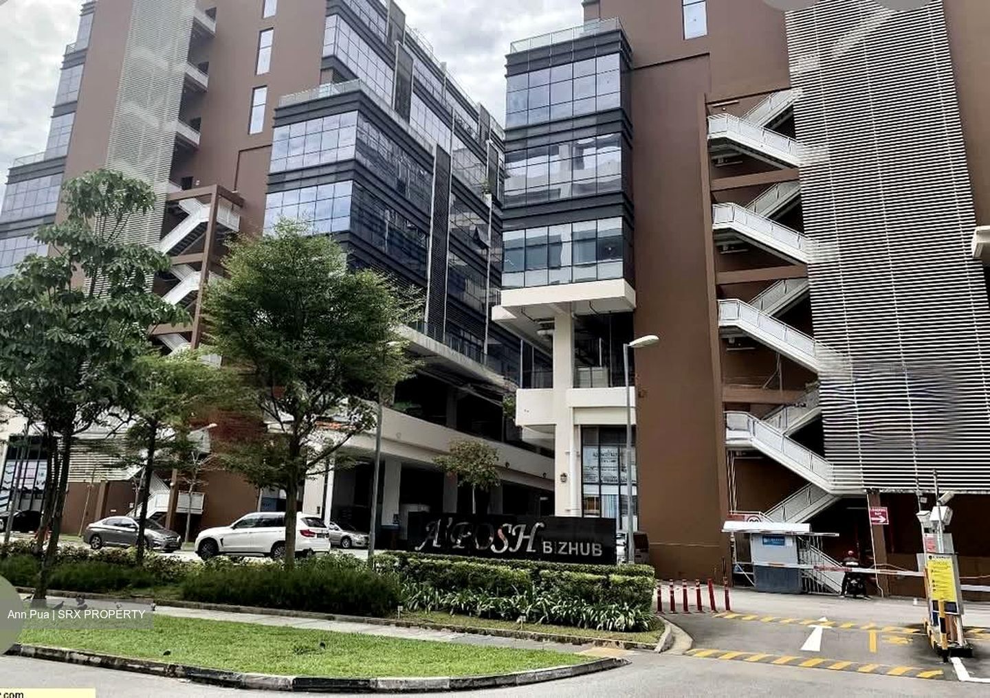 A'posh Bizhub (D27), Factory #558747291